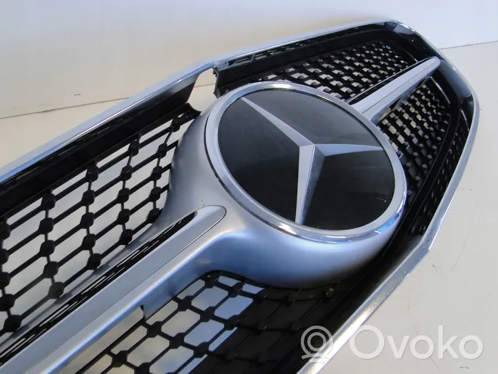 Mercedes-Benz S C217 Griglia superiore del radiatore paraurti anteriore A2178880323