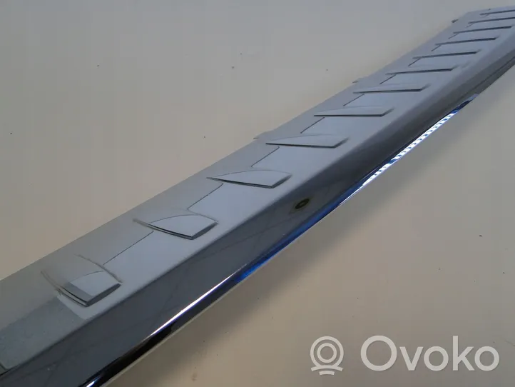 Mercedes-Benz ML W166 Rivestimento di protezione sottoporta del bagagliaio/baule A1668852174