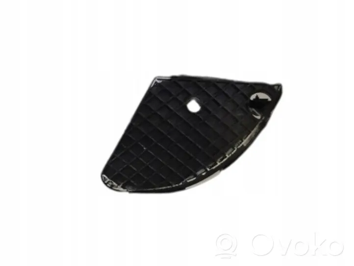 Mercedes-Benz CLK A208 C208 Grille inférieure de pare-chocs avant A2088850523