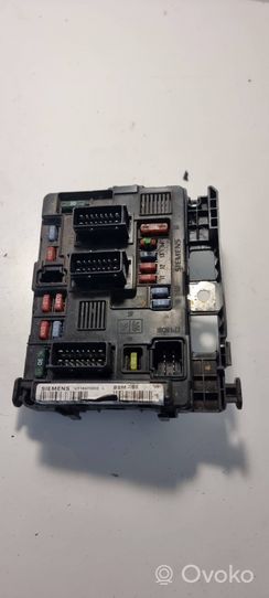 Citroen Xsara Picasso Module de fusibles 9650618480