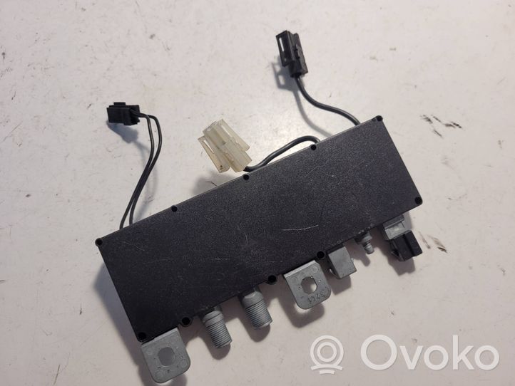 BMW 7 E38 Antenas vadības bloks 65258352774