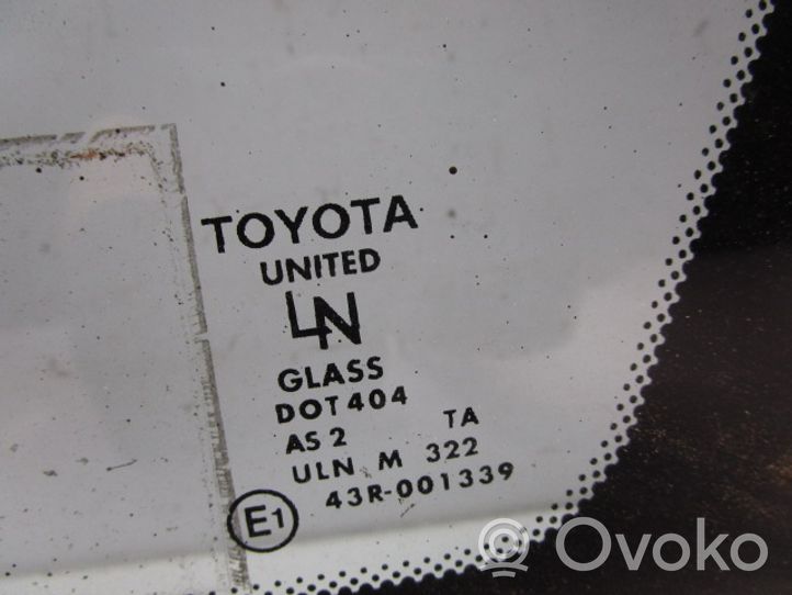 Toyota Camry Finestrino/vetro retro -