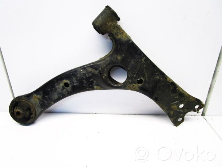 Toyota Corolla E120 E130 Triangle bras de suspension inférieur avant -