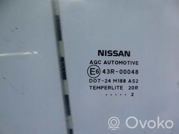 Nissan Qashqai Vitre de fenêtre porte avant (4 portes) 43R-00048