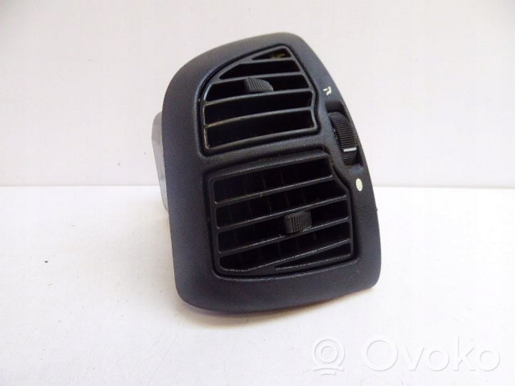 Citroen Jumper Copertura griglia di ventilazione laterale cruscotto 130422502