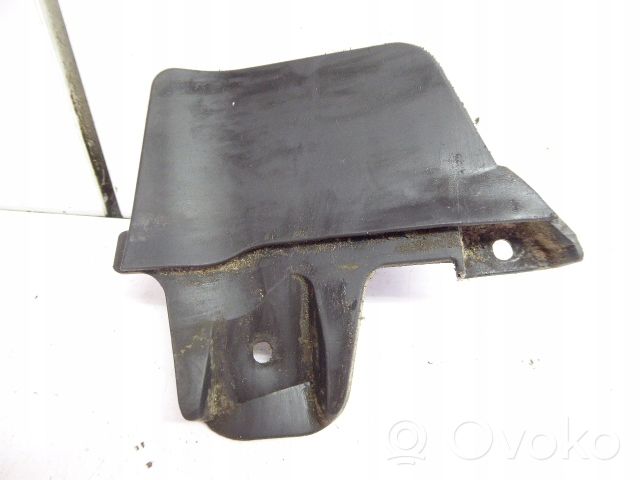 Seat Leon (5F) Etulokasuojan suojien kiinnike 5F0853833