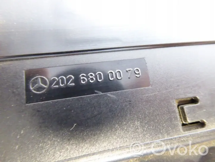 Mercedes-Benz C W202 Schowek deski rozdzielczej 20268000079