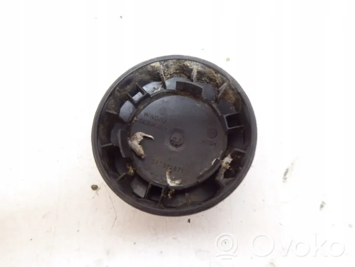 Volkswagen Golf II Seat adjustment knob 357881671