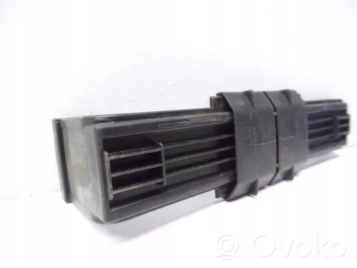 Volkswagen Polo IV 9N3 Cornice micro filtro dell’aria abitacolo (parte) 6Q0815391