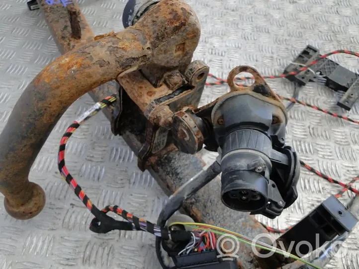 Audi A4 S4 B5 8D Rear axle beam 8e