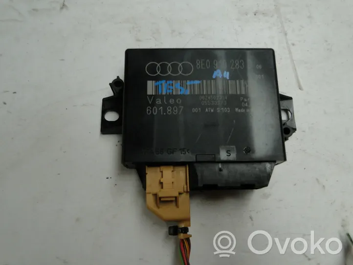 Audi A4 S4 B7 8E 8H Autres unités de commande / modules 8E0919283D