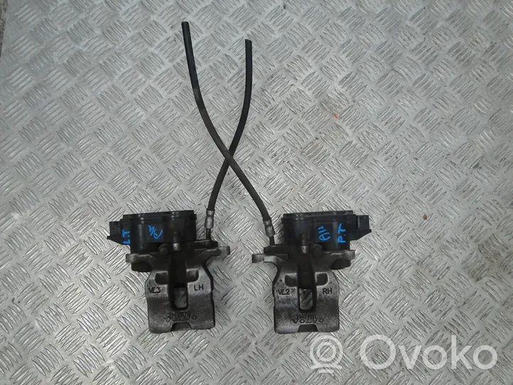 Volvo XC40 Set dischi freno e pinze 