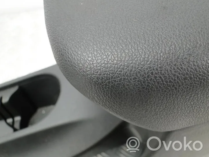 Hyundai Kona I Autres éléments de console centrale 84611-J9000