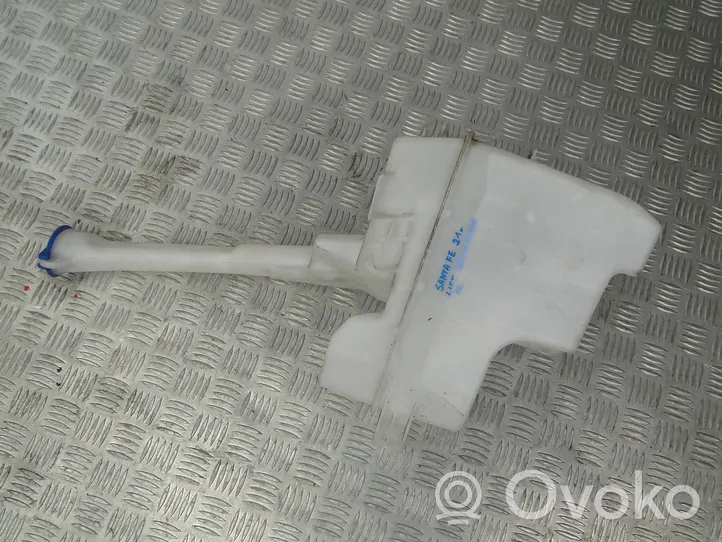 Hyundai Santa Fe Windshield washer fluid reservoir/tank 98610-S1500