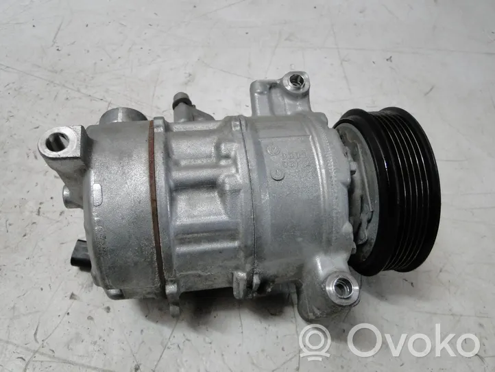 Audi A3 8Y Ilmastointilaitteen kompressorin pumppu (A/C) 3Q0816803D