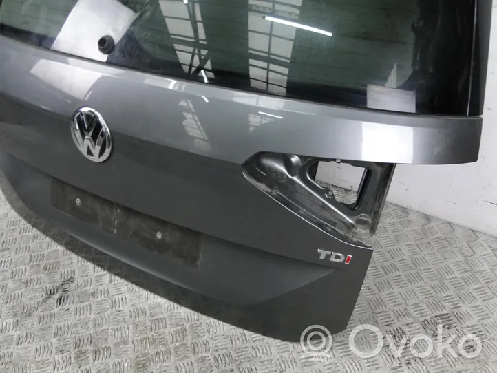 Volkswagen Touran III Galinis dangtis (bagažinės) 5TA