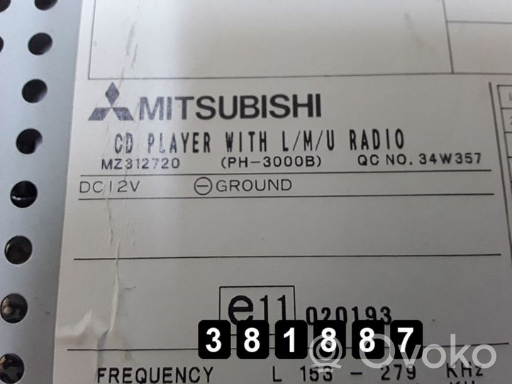 Mitsubishi Pajero Unité principale radio / CD / DVD / GPS mz312720