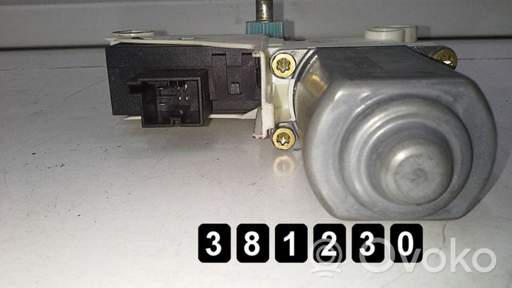 Audi A6 S6 C4 4A Regulador de puerta delantera con motor 4f0959801b