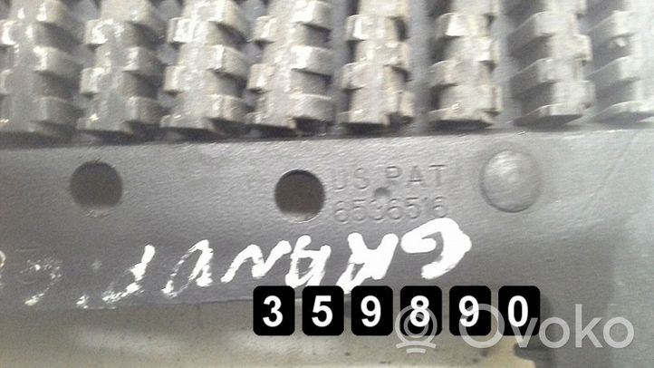 Citroen C4 Grand Picasso Jäähdyttimen lauhdutin 1600hdi 6536516