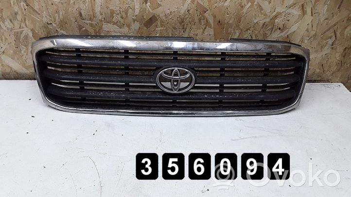 Toyota Land Cruiser (HDJ90) Grotelės priekinės 53111-60340