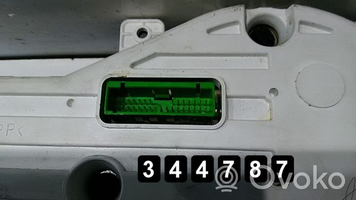 Honda Element Speedometer (instrument cluster) 78100SCVA110M1