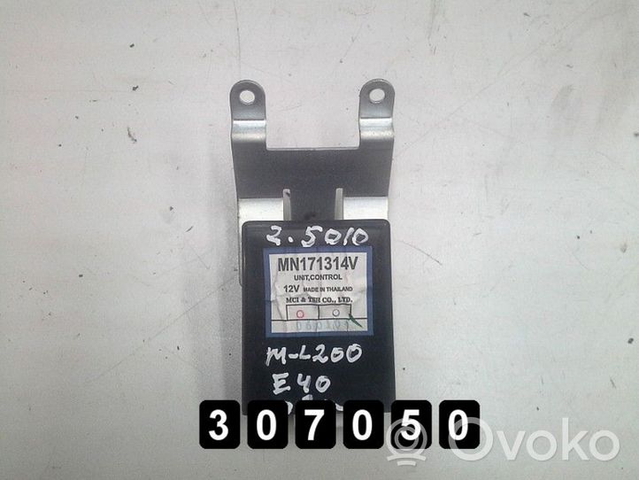 Mitsubishi L200 Calculateur moteur ECU MN171314V