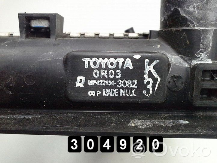 Toyota Verso Radiateur de refroidissement mf422134-3082