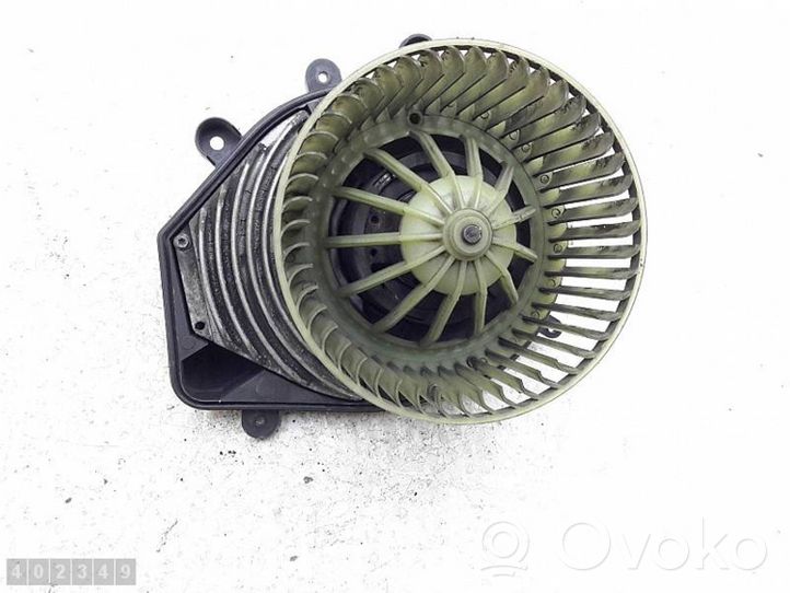 Volkswagen PASSAT Ventola riscaldamento/ventilatore abitacolo 740221233F