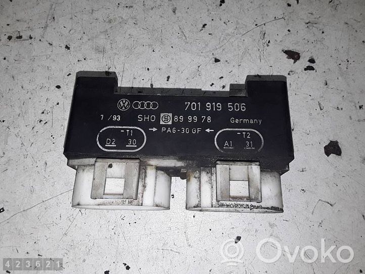 Volkswagen Transporter - Caravelle T3 Coolant fan relay 701919506