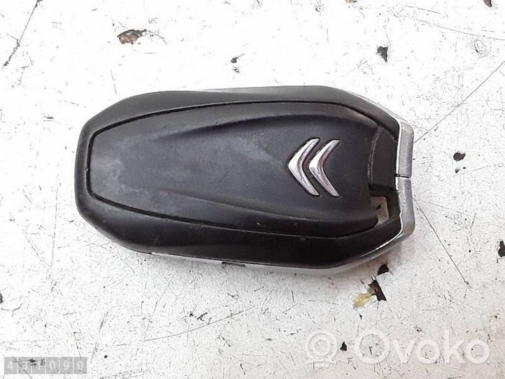 Citroen C4 Grand Picasso Lecteur de carte 9800630080