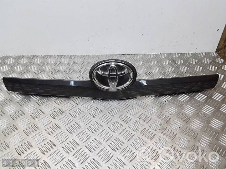 Toyota Verso Éclairage de plaque d'immatriculation 768110F050