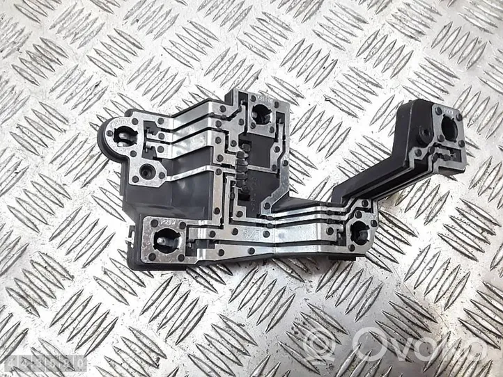 Audi TT Mk1 Portalampada fanale posteriore 89100109