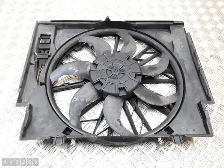 BMW M5 Electric radiator cooling fan 