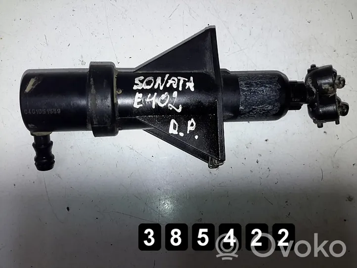 Hyundai Sonata Headlight washer spray nozzle 