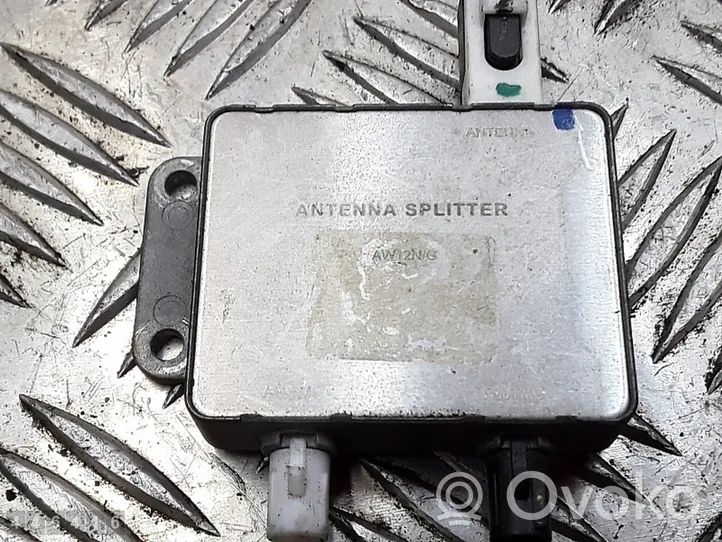 Mercedes-Benz A W176 GPS-pystyantenni 059339