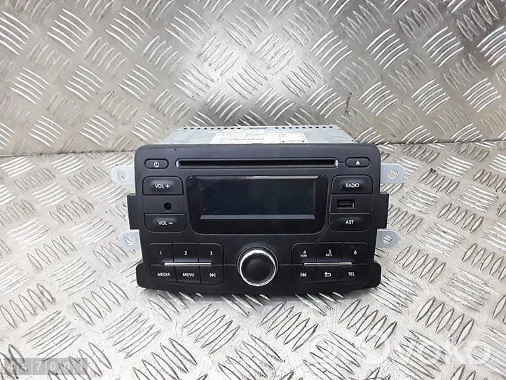 Dacia Logan II Unità principale autoradio/CD/DVD/GPS 281159936R