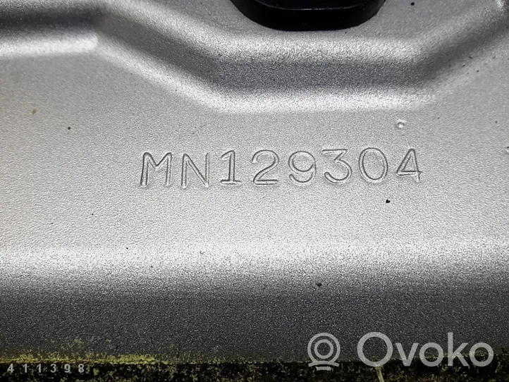 Mitsubishi Grandis Becquet de coffre mn129304