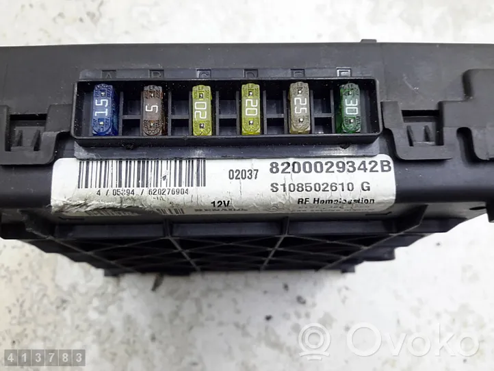 Renault Scenic RX Fuse module 8200029342B