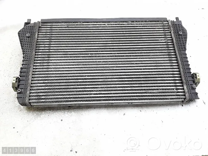 Skoda Superb B6 (3T) Chłodnica powietrza doładowującego / Intercooler 1k0145803bm