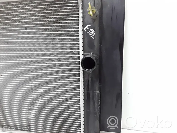 Toyota Verso Radiateur de refroidissement DT4221336512