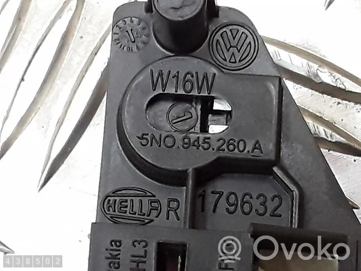 Volkswagen Tiguan Porte ampoule de feu arrière 5N0945260A