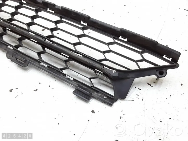 Renault Megane III Grille de calandre avant 622542078r