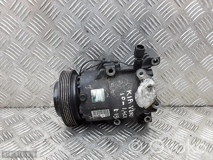 KIA Venga Ilmastointilaitteen kompressorin pumppu (A/C) f500fg8ca05