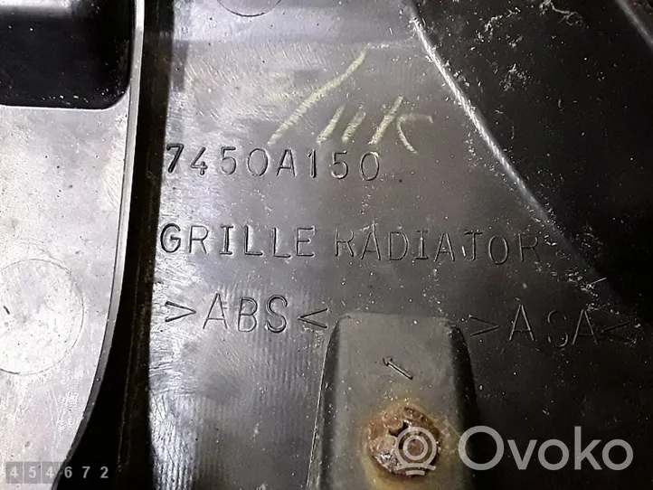Mitsubishi Pajero Grille de calandre avant 7450a150
