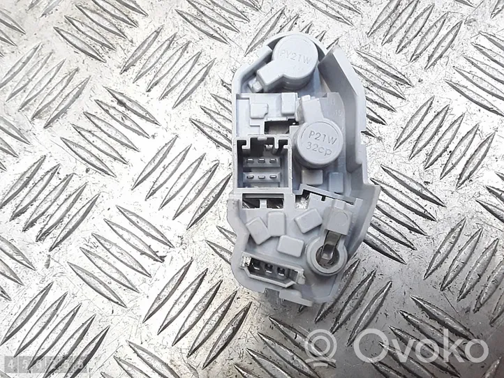 Volvo V60 Porte ampoule de feu arrière 21499009