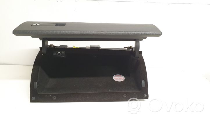 Volkswagen Multivan T5 Glove box set 7H5858721A