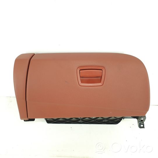 BMW 6 F06 Gran coupe Glove box set 9229939