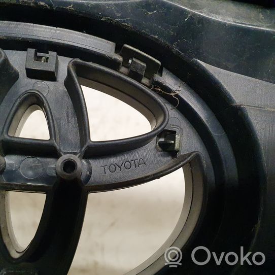 Toyota RAV 4 (XA30) Grotelės priekinės 5310142190