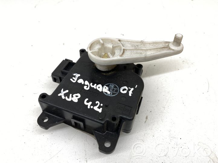 Jaguar XJ X350 A/C air flow flap actuator/motor 0638000190