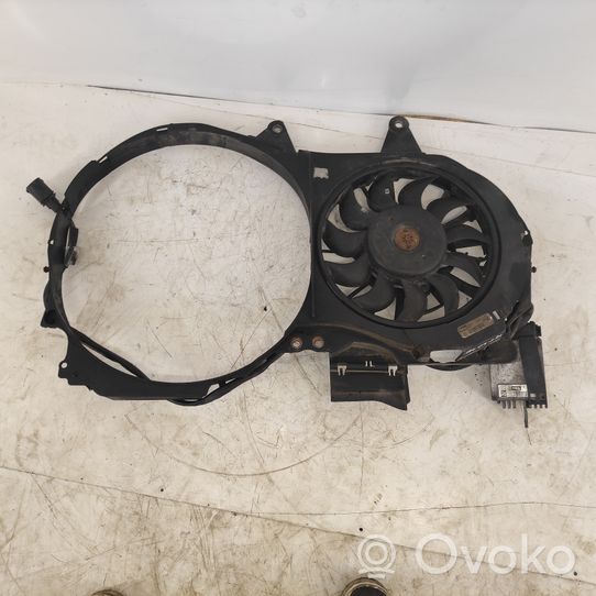 Audi A4 S4 B6 8E 8H Ventilateur, condenseur de climatisation 8E0959501F